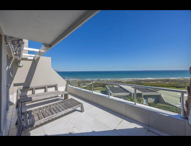 2 BEDROOM APARTMENT FOR SALE IN DOLPHIN BEACH